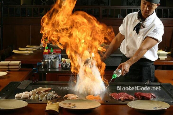 How Do Hibachi Chefs Create an Unforgettable Dining Experience with Their Culinary Performances?